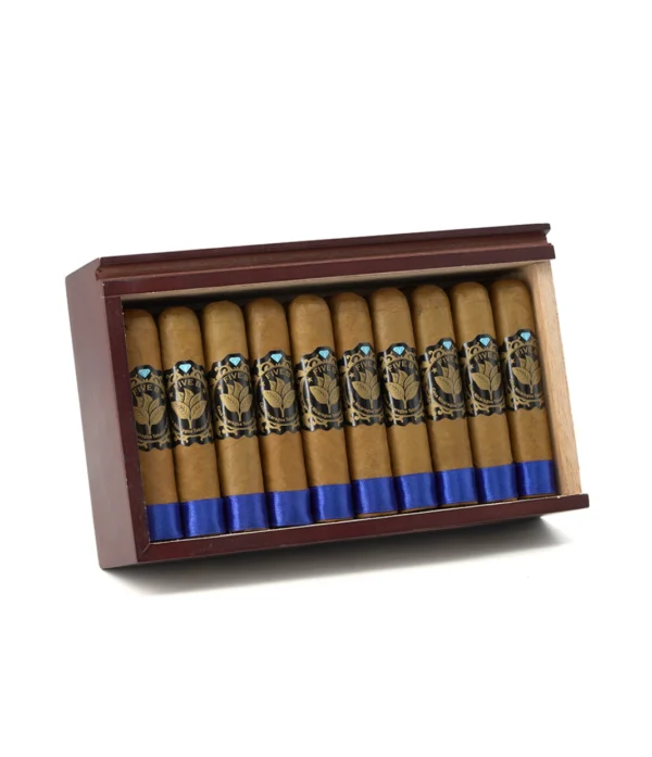 Casa Nicaragua Five B Petit Toro Cigar - Image 5