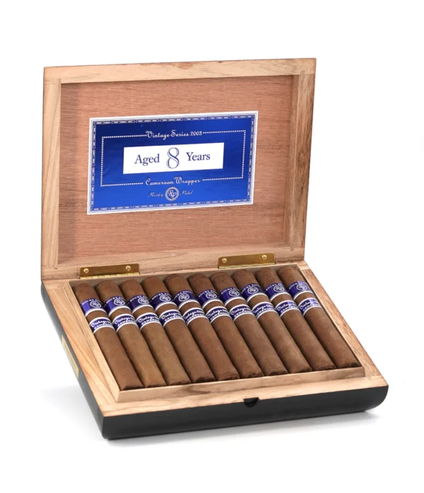 Rocky Patel Vintage 2003 Cameroon Robusto Cigar - Image 5